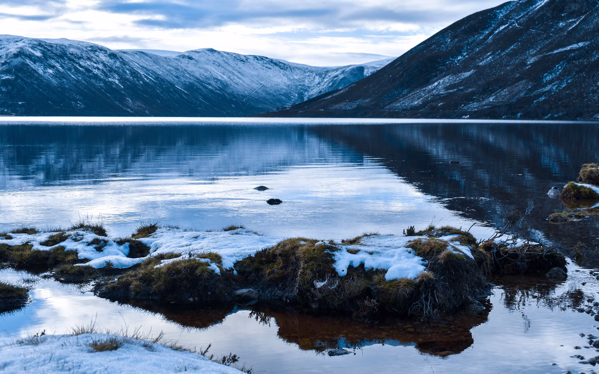 Exploring the Hidden Gems of National Parks